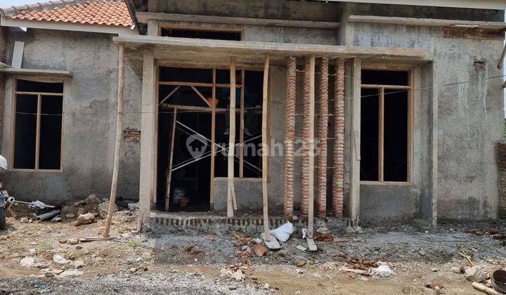 Rumah Baru Cluster Sudah Ramai Dekat Jalan Raya Adi Sucipto Solo 7