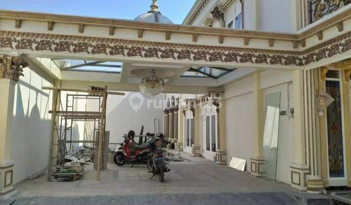 Jual Cepat||Rumah Mewah Ala Sultan di Dekat Stadion Manahan 4