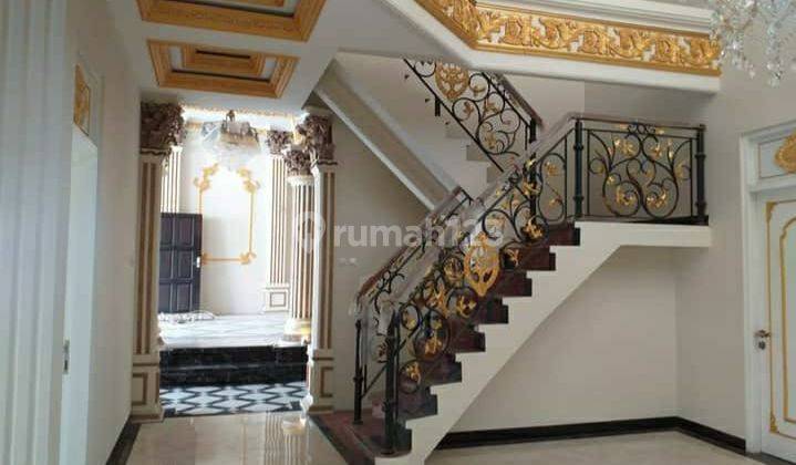 Jual Cepat||Rumah Mewah Ala Sultan di Dekat Stadion Manahan 6