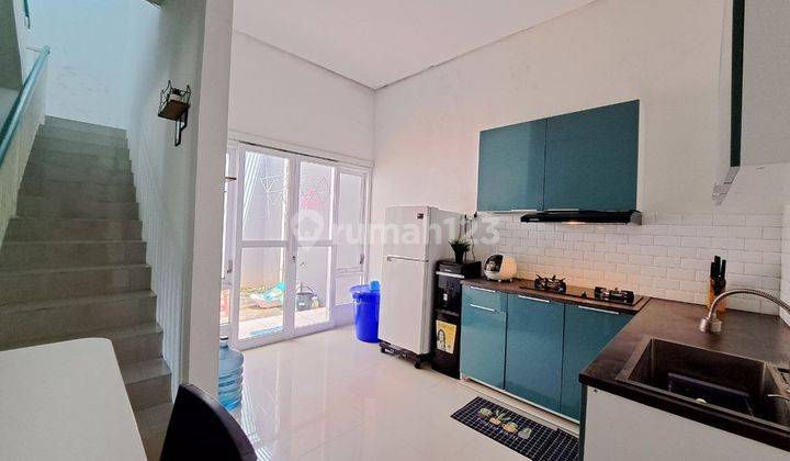 Jual BU||Rumah 2 Lantai di Gumpang Full Furnish Dekat UMS 6