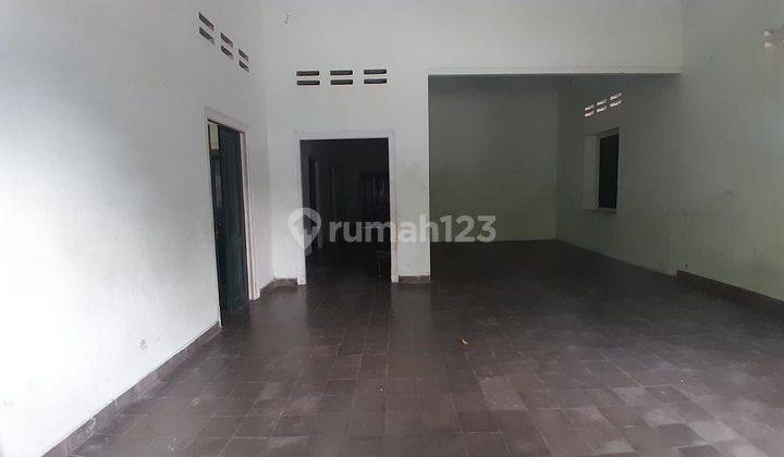 Tanah Bonus Rumah Parkiran Luas di Solo Selatan Dekat Coyudan 2