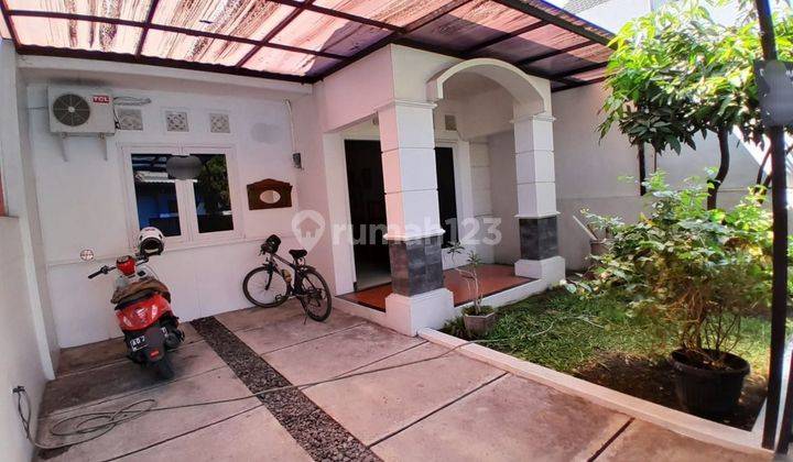 Rumah Bagus Semi Furnish di Grogol Solo Baru 2