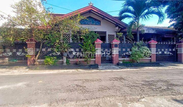 Rumah Murah Strategis Tengahkota di Dekat GOR Manahan Solo 1