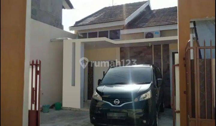 Rumah Semi Furnish Murah di Dekat Perempatan Panggung Jebres 1