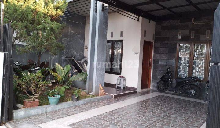 Rumah Bagus 2 Lantai di Singopuran Dekat Luwes Kartasura 2