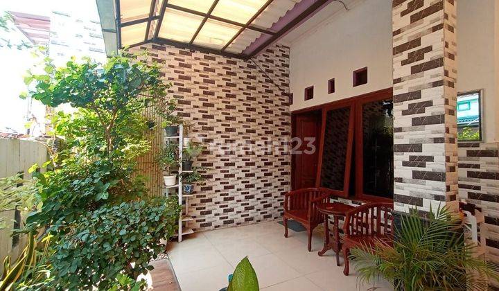 Rumah 2 Lantai Bagus di Baki 5menit ke Rs. Dr Oen Solobaru 2