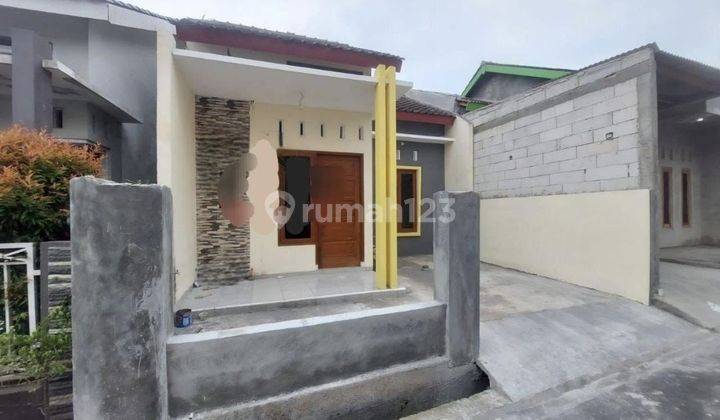 Rumah Baru Nyaman dan Aman di Buran Wetan Dekat Wisata Sondokoro 1