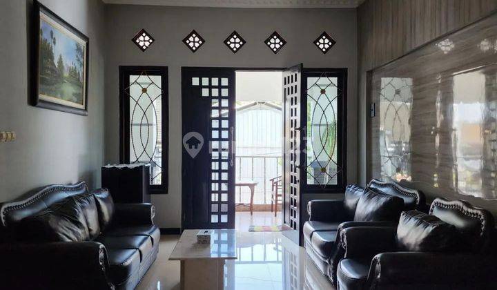 Rumah Bagus 2 Lantai Full Furnish di Dekat GOR Manahan Solo 2