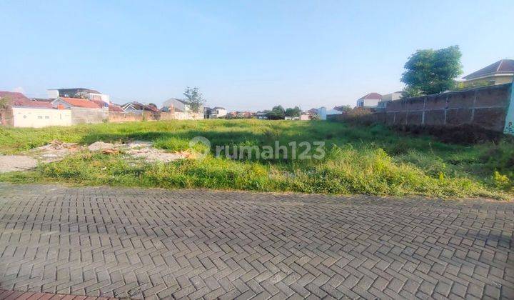 Tanah Strategis 2500 m² di Paulan Dekat Jl.Raya Adi Sucipto Solo 1