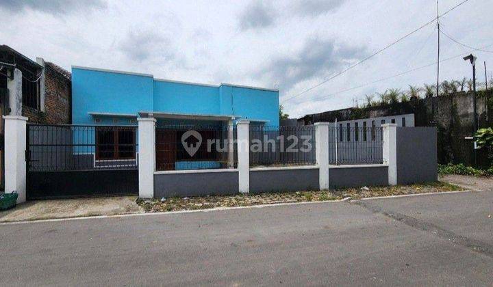 Rumah Luas Bagus 179m Shm Dekat Pintu Tol 1