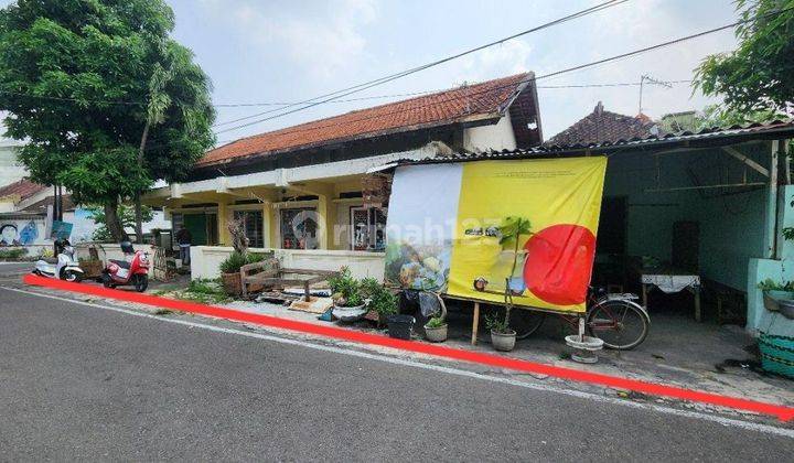 Tanah 340 m² Bonus Rumah Klasik Serengan Solokota 1