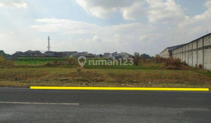 Tanah 4345 m² Strategis Tepi Jl. Adi Sumarmo Solo 1