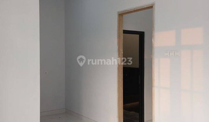 Rumah 3 Lantai Baru di Jagakarsa, Jakarta Selatan 2