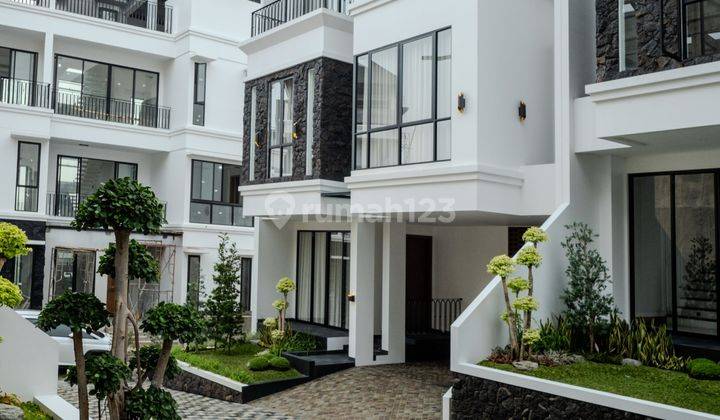 Rumah Luxurious 2 Lantai Fully Furnished Di Lebak Bulus Jakarta Selatan 2