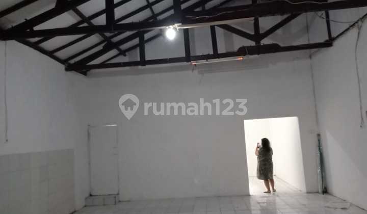Disewakan Gudang Daerah Pancoran, Jakarta Selatan 9