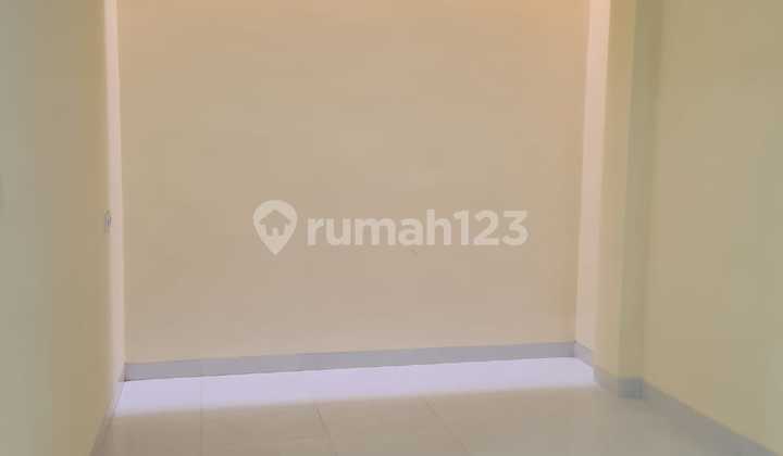 Di Jual Rumah di Kawasan Pelepah Elok Kelapa Gading New House Full Renov  2