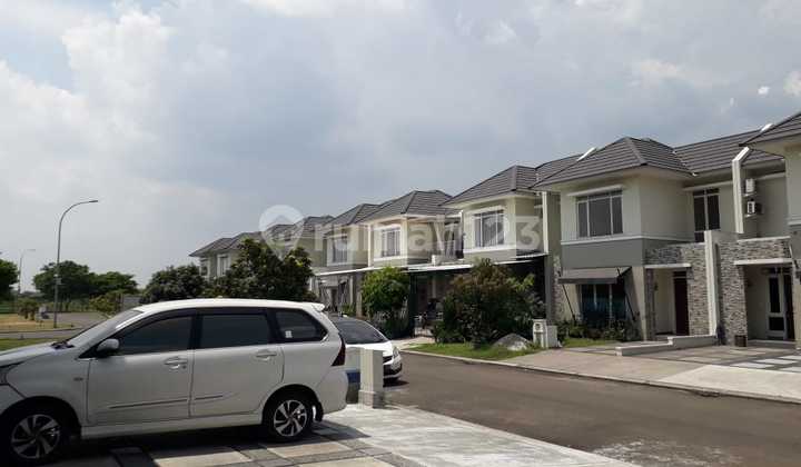 For Quick Sale: 3-Story House in Suvarna Sutera Cluster Helios, Cikupa
