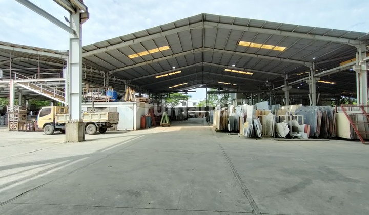 Commercial Building Factory Large & Ready-to-Use Industrial Area Mekar Jaya Mauk Tangerang