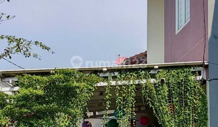 Dijual Cepat Rumah 2 Lt Siap Huni di Carina Townhouse Jakbar