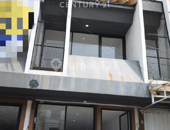 Disewakan Ruko Cocok untuk Tepat Usaha di Tebet, Jakarta Selatan Disewakan Ruko Cocok untuk Tepat Usaha di Tebet, Jakarta Selatan