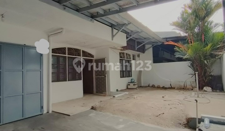 Dijual Rumah Area Taman Kota Jakarta Barat Kondisi Apa Adanya