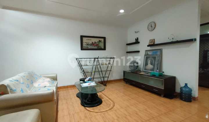 Jual Segera Rumah Siap Huni Dekat Stasiun Kereta Area Taman Kota Jakarta Barat 2