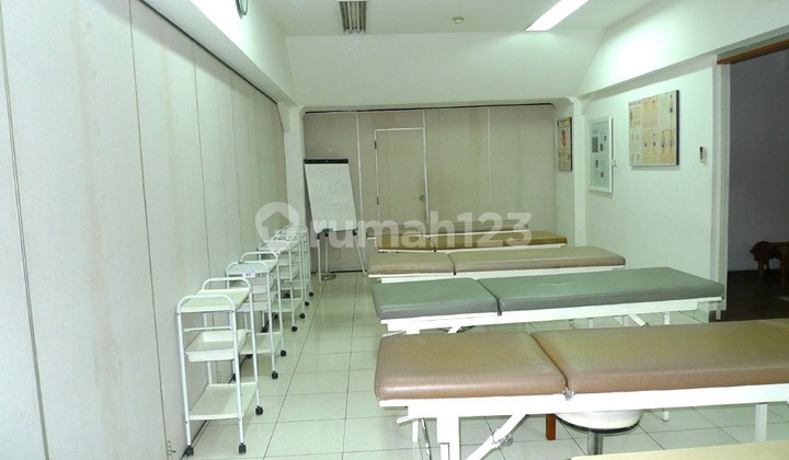 Quick Sale Twin Shophouse 2 Units in Wahid Hasyim Area, Menteng, Central Jakarta 2