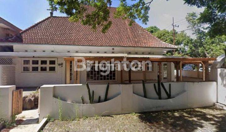 RUMAH EX RESTO DEKAT IJEN PUSAT KOTA MALANG 1