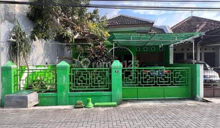 RUMAH LOKASI STRATEGIS JALAN SINGA KALICARI PEDURUNGAN SEMARANG 1