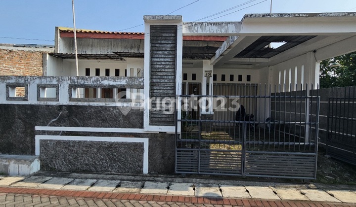 Rumah Dekat Universitas Karangturi Bebas Banjir Mlatiharjo Raden Patah Semarang 1