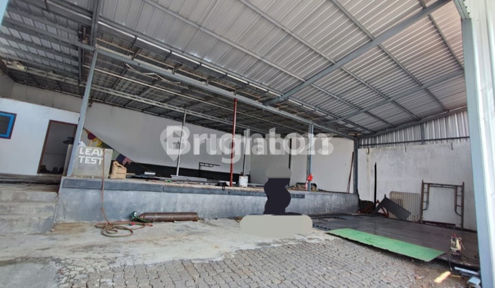 Ready-to-Use Warehouse Location Simongan West Semarang 2