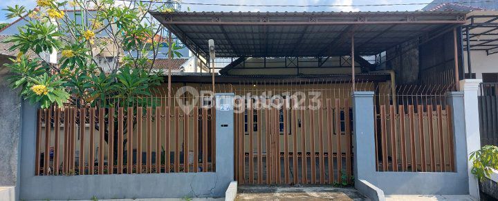 Ready-to-Use Middle City House in Halmahera, Semarang