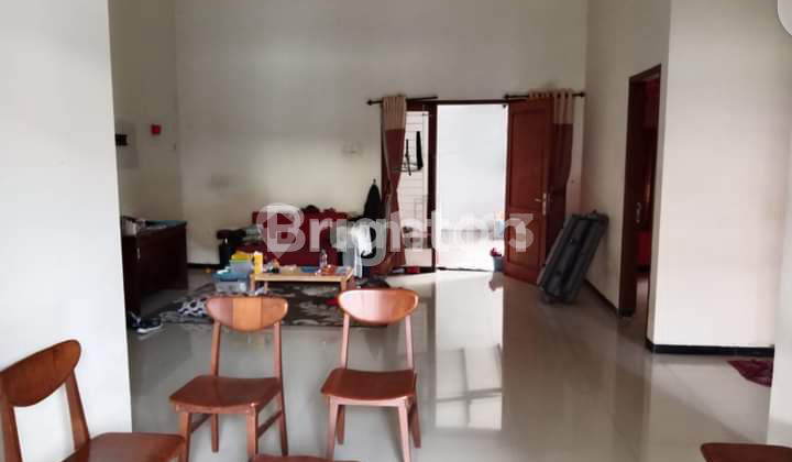 Rumah Lokasi Candi Prambanan Semarang Barat 