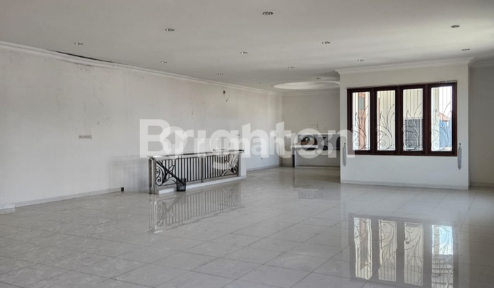 Rumah Luas Jalan Ki Mangunsarkoro Semarang Cocok Kantor & Rumah Tinggal 1