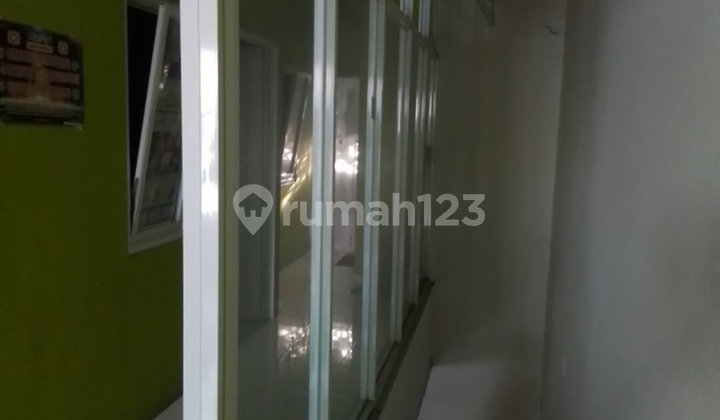 Ruko Tengah Kota Lokasi Graha Padma Semarang Barat 1