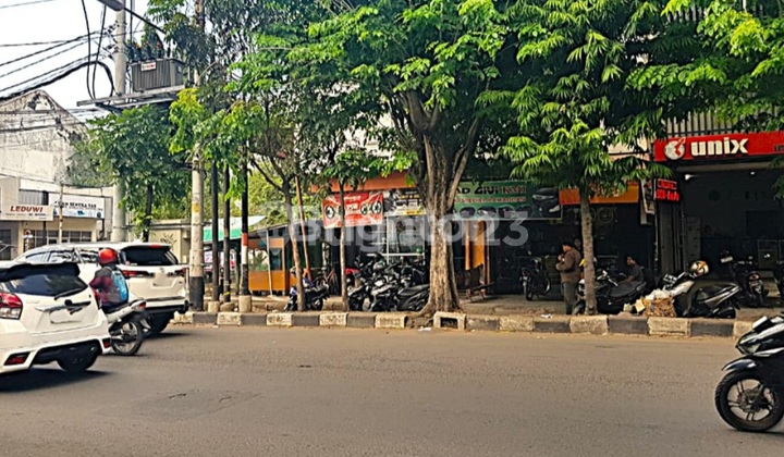 Ruko Hook Lokasi Leduwi Mt Haryono Mataram Semarang 1