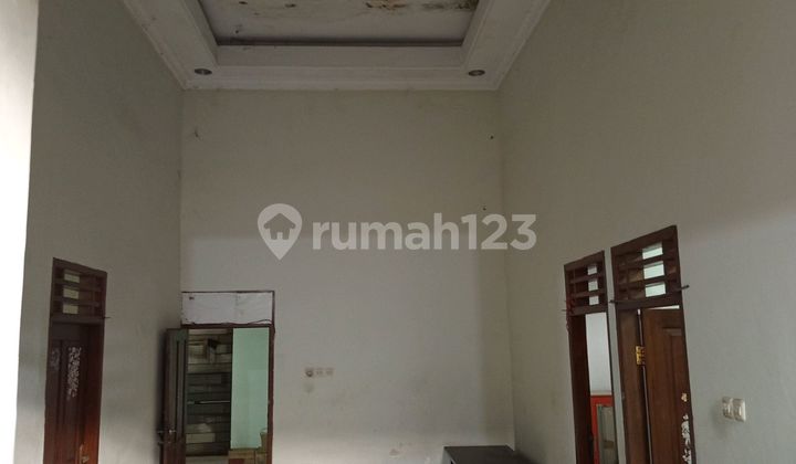 Rumah Tengah Kota Lokasi Jalan Galungan Semarang Barat 1