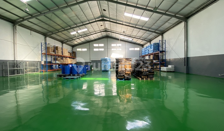 FOR QUICK SALE: WAREHOUSE IN LIPPO CIKARANG INDUSTRIAL AREA