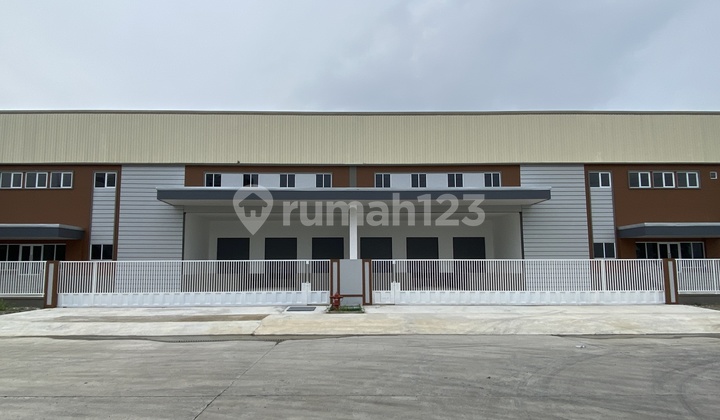 Disewakan Gudang Siap Pakai kawasan Industri Lippo cikarang 