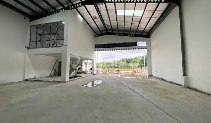 Warehouse Area 375 M2 Ready for Use West Karawang