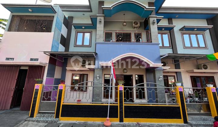 Rumah 2 Lantai Bagus SHM di Pucang Gading, Semarang 1