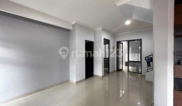 Dijual Rumah Murah Di Casa Jardin Daan Mogot 2