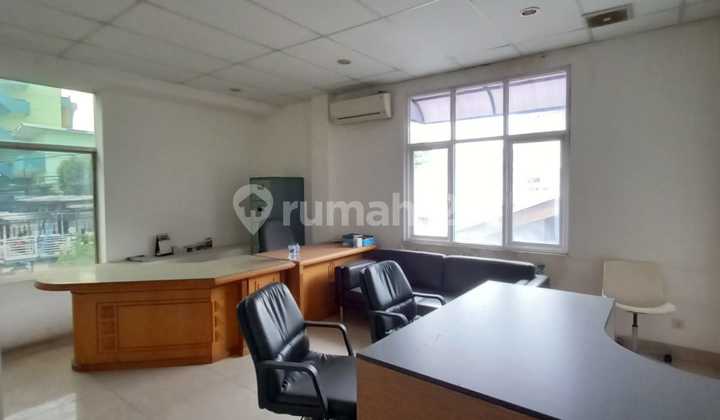 Dijual Murah Gedung di Mampang Prapatan Aset Macet Bank