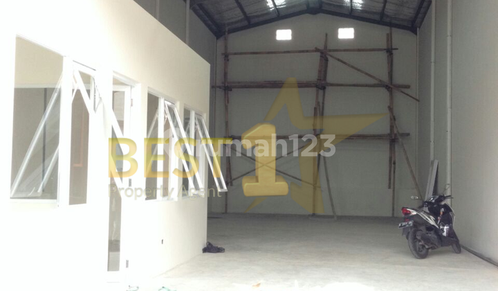 Affordable Warehouse in Bizpark Commercial Estate