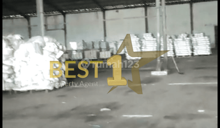 Gudang Luas Bagus di Majalaya 4