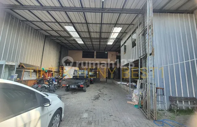 Strategic Warehouse with 40ft Container Access in Caringin Near Kopo Toll Road