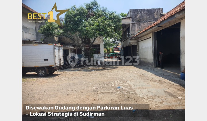 Warehouse with Ample Parking – Strategic Location in Sudirman Warehouse with Ample Parking – Strategic Location in Sudirman