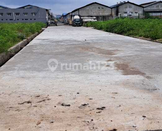 Land on Jalan Raya Prancis Dadap Tangerang, 15 minutes access to Jakarta & Tangerang toll roads, close to Soekarno Hatta Airport. Land on Jalan Raya Prancis Dadap Tangerang, 15 minutes access to Jakarta & Tangerang toll roads, close to Soekarno Hatta Airport.