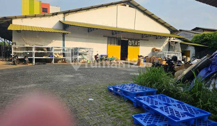 2 Warehouse Units in Prepedan Tegal Alur, West Jakarta, Near Outer Ring Road and Inner Ring Road, 20 Feet Access, Open Warehouse.