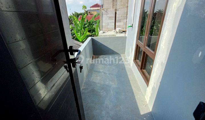 Rumah 2 lantai harga murah free biaya lokasi strategis dekat tol jatiwarna dan jatiasih